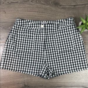 🛍 2/20 ASOS High Rise Shorts Checked